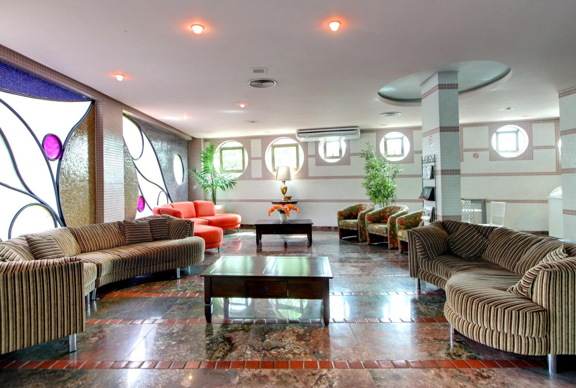 Falls Galli Hotel Фос ду Игуасу Екстериор снимка