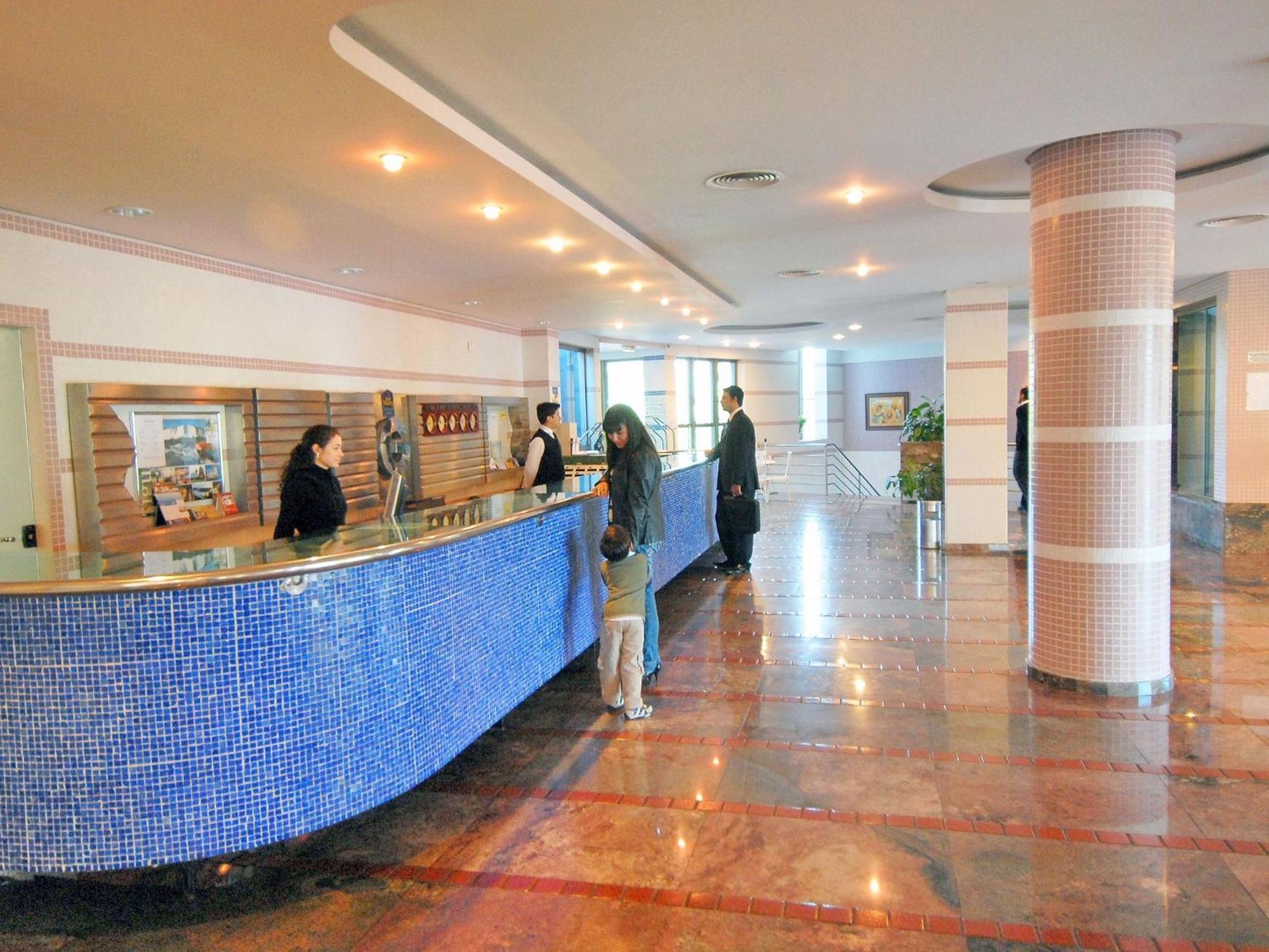 Falls Galli Hotel Фос ду Игуасу Екстериор снимка
